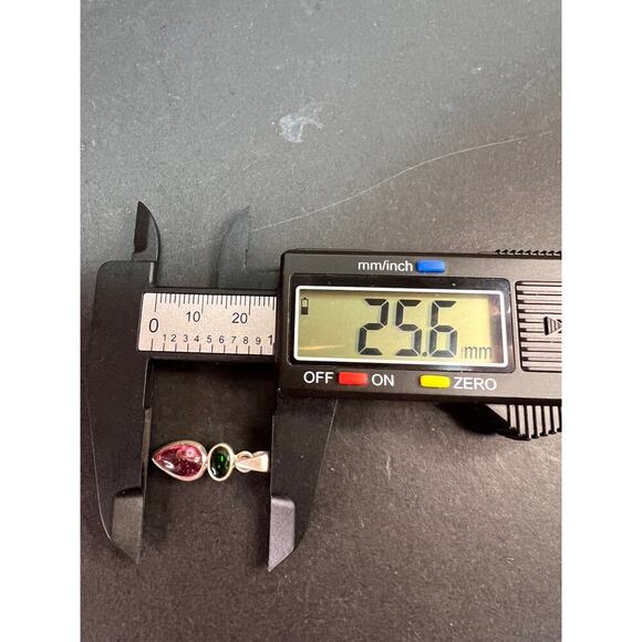 NEW Pink tourmaline and chrome diopside sterling silver pendant 1.75 grams - Picture 9 of 11